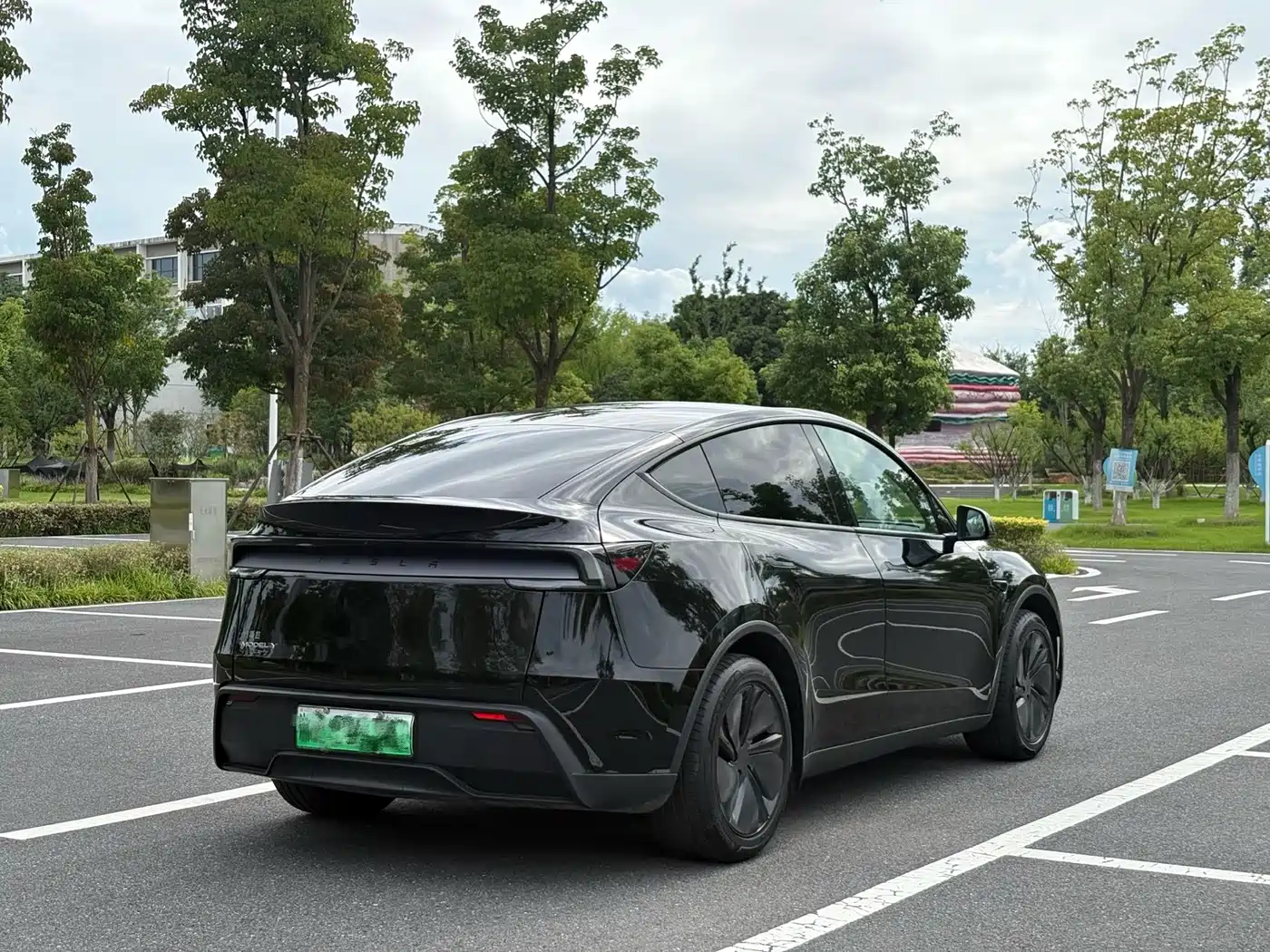 2026 Tesla Model Y