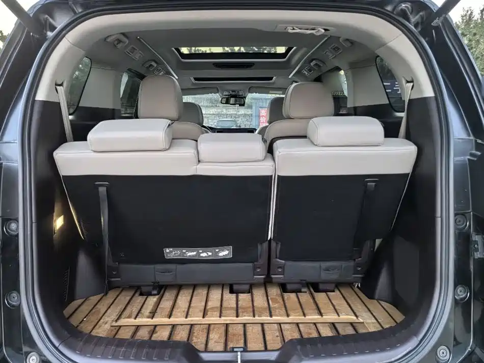 GAC Trumpchi Trumpchi M8 2021 Leading Show Series 390T Ultimate Edition фото 20