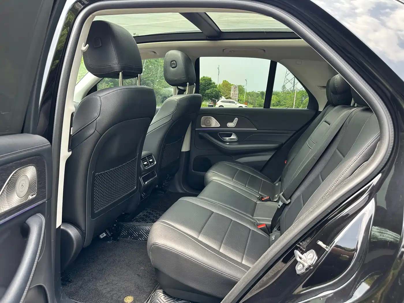Mercedes-Benz GLE 2022 GLE 450 4MATIC Fashion фото 10