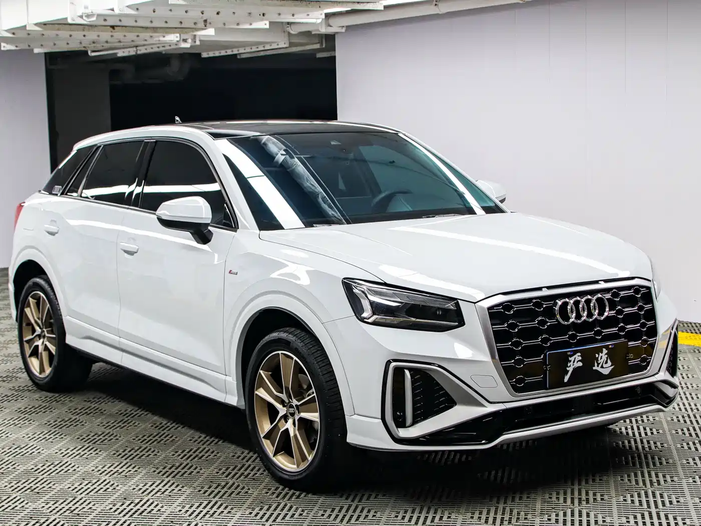 Audi Q2L 2022 35 TFSI Fashion Dynamic фото 3