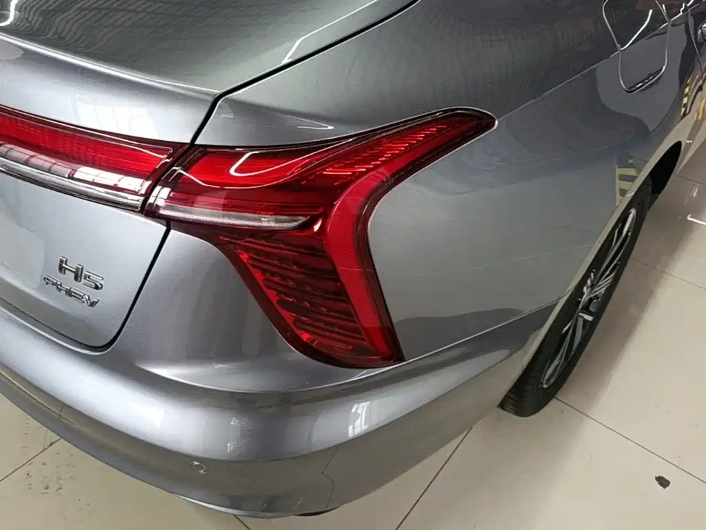 Hongqi H5 PHEV 2025 2025 170 Super Hybrid Edition