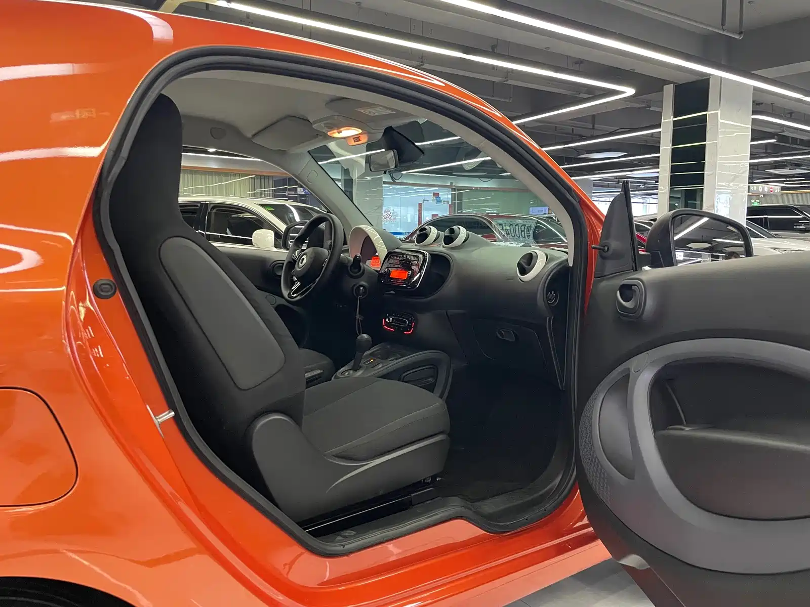 Фото 13 - smart fortwo