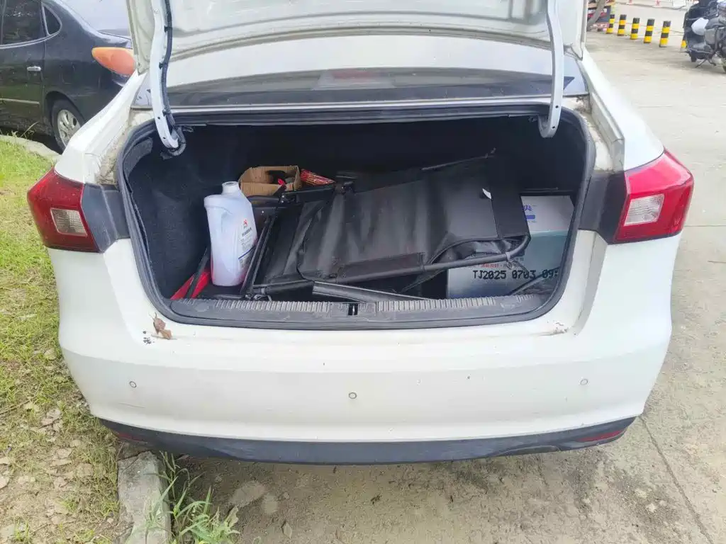 Roewe 360 2015 2015 1.5L Automatic Luxury