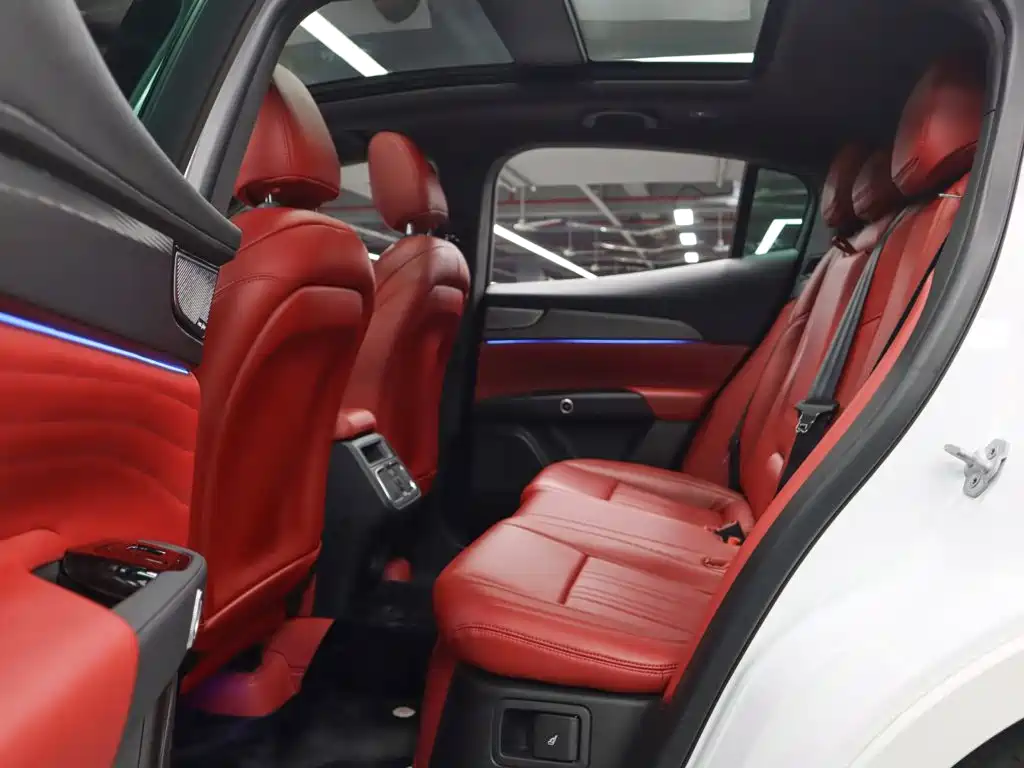 Maserati Grecale 2024 2023 2.0T GT