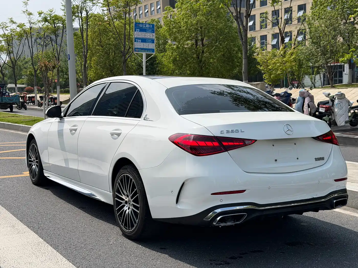 Mercedes-Benz C-Class 2023 C 260 L Sport фото 10