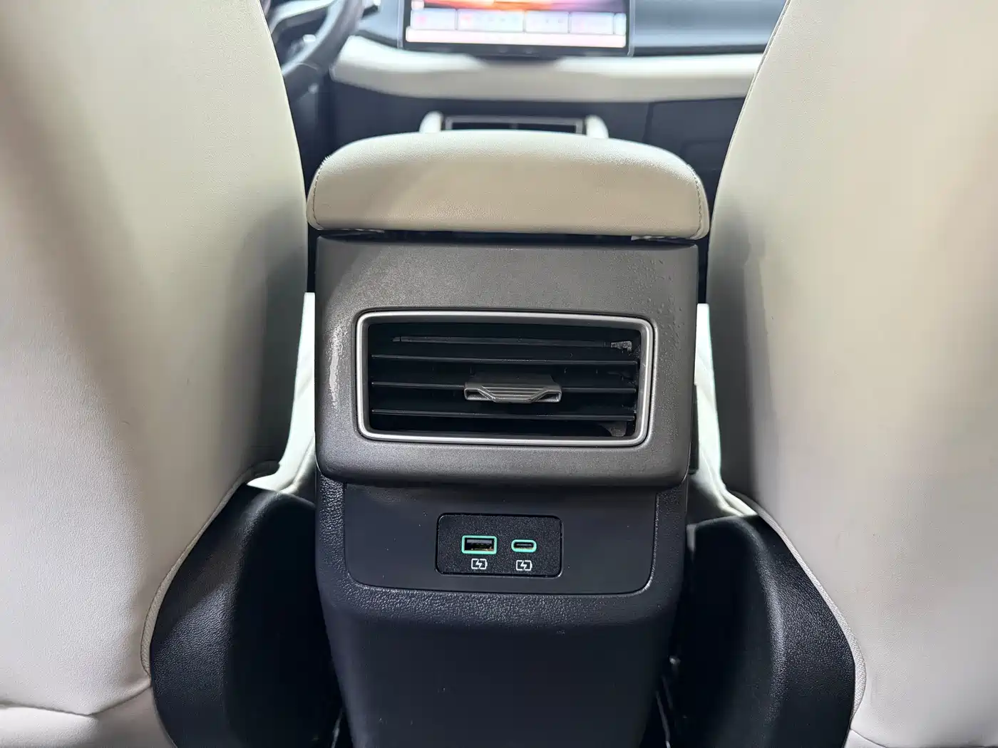 BYD Yuan UP 2025 2025 Smart Drive Edition 401KM Vitality Version