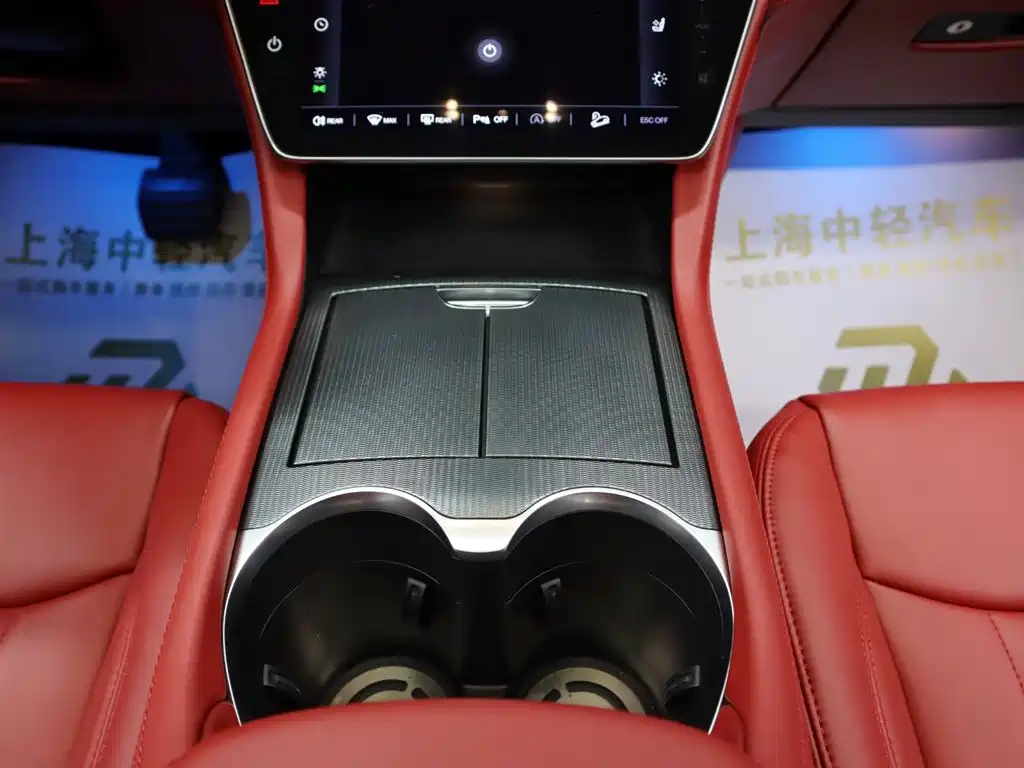 Maserati Grecale 2024 2023 2.0T GT