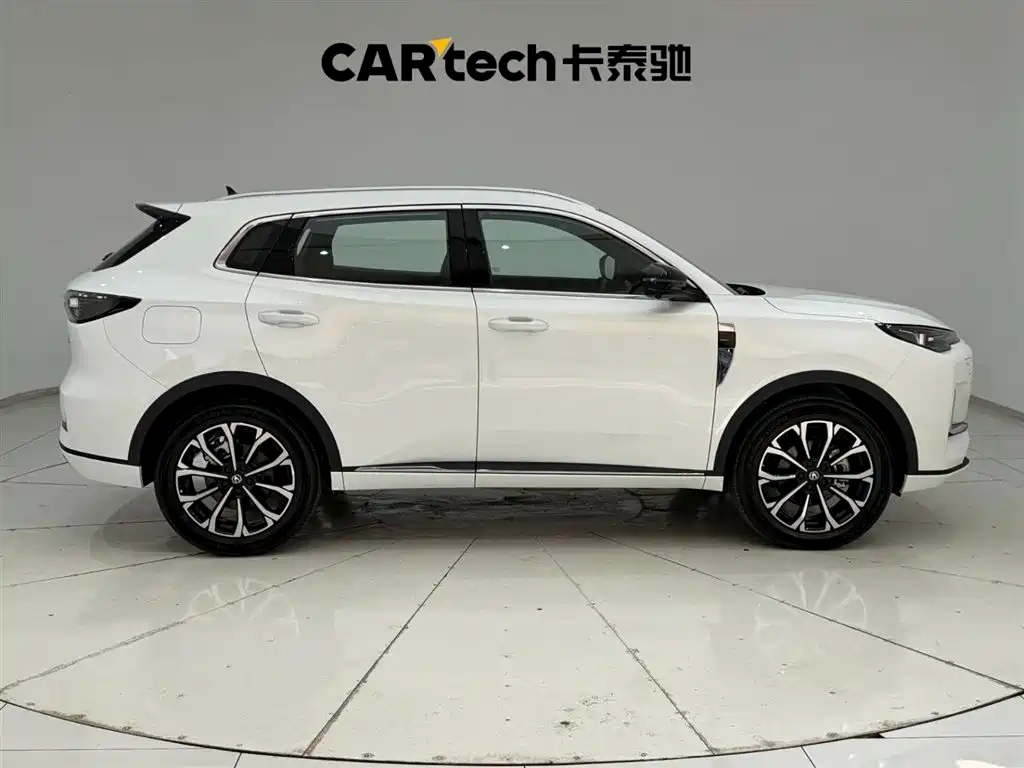 CHANGAN CS55PLUS PHEV