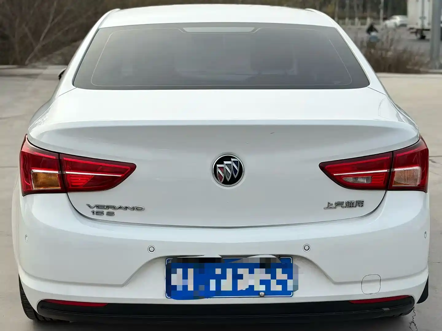 Photo 4 - Buick Verano