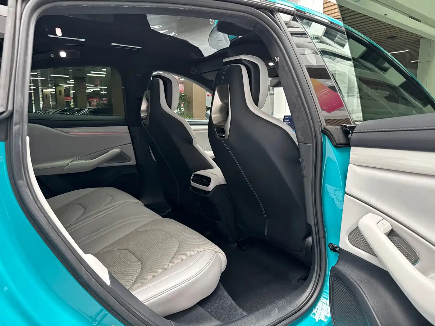 Xiaomi Auto Xiaomi SU7 2024 2024 AWD Extended Range Advanced Smart Driving Max Edition