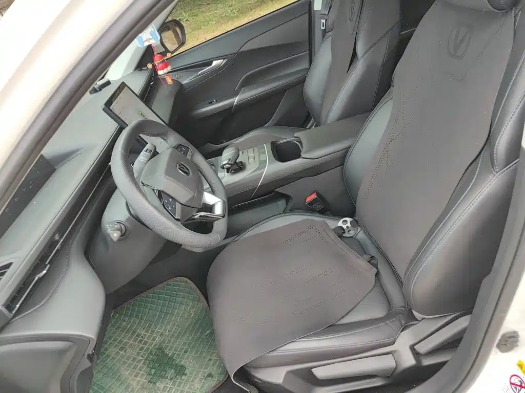 Changan Eado 2025 2025 Blue Whale 1.5T 500Bar Premium