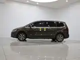 Фото 7 - Volkswagen Sharan
