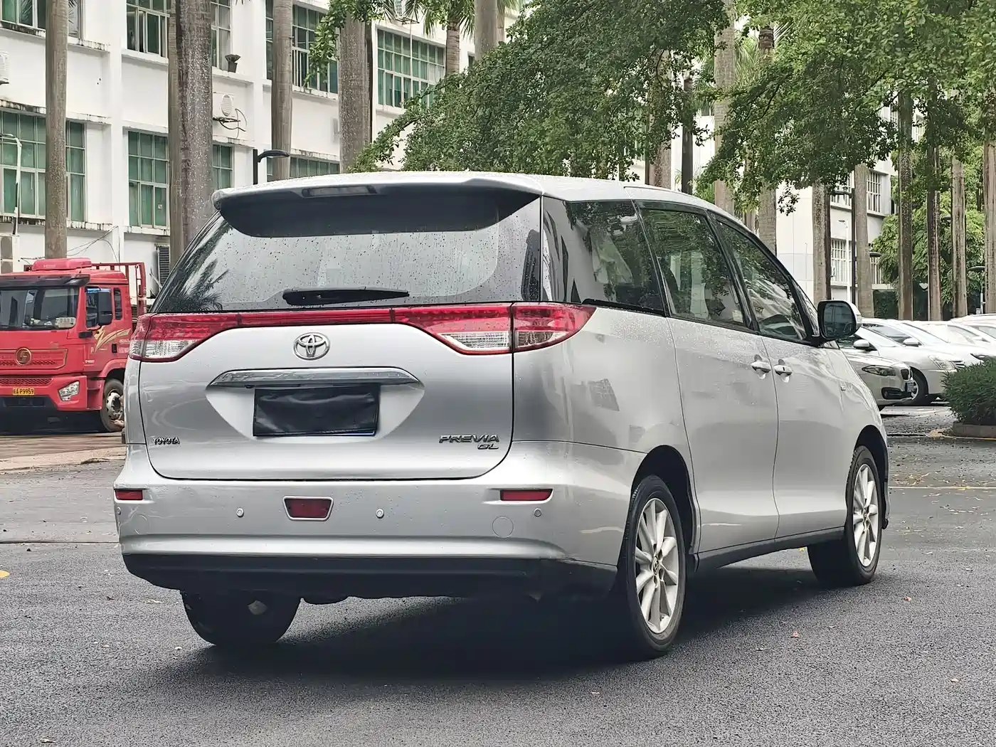 Toyota Previa 2015 2012 2.4L 7-Seater Luxury Edition