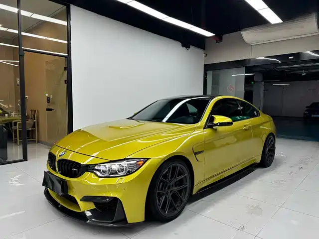 BMW M4