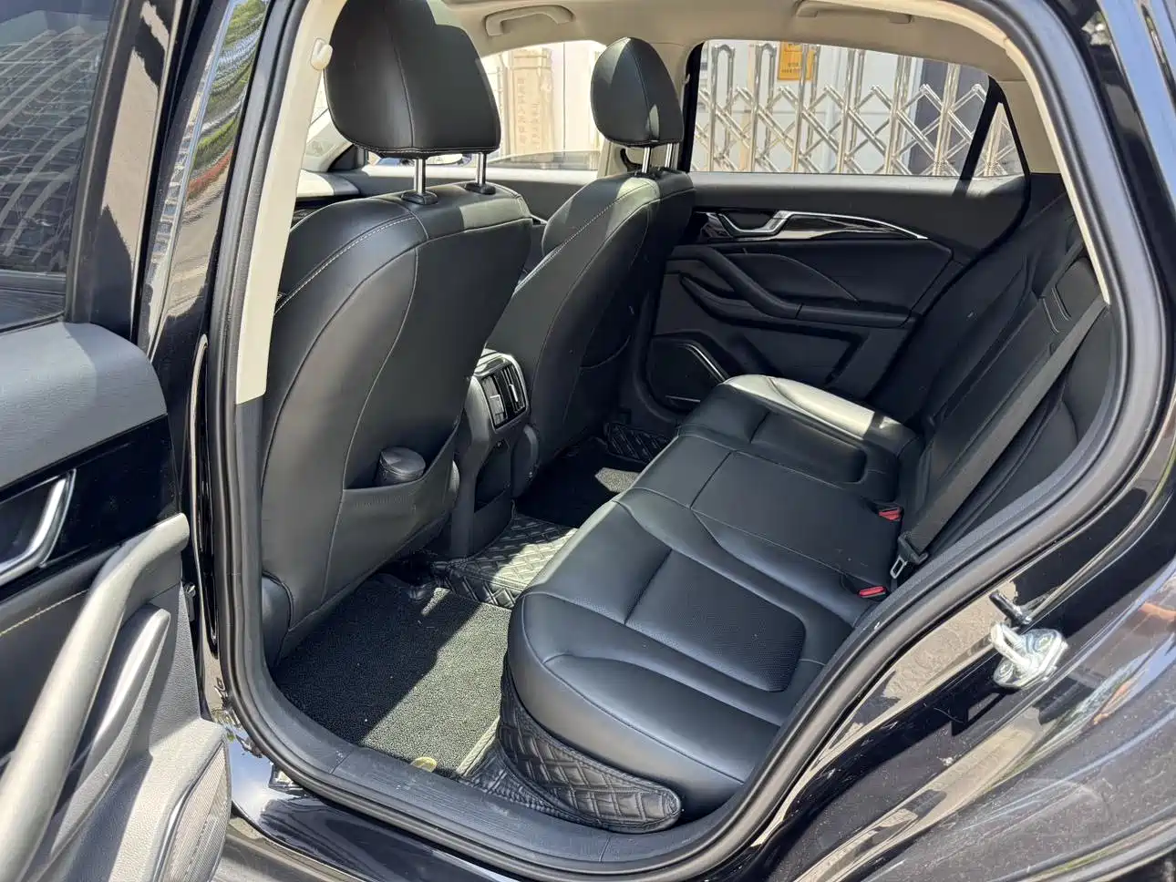 Besturn B70 2021 2021 1.5T Automatic Joy Edition