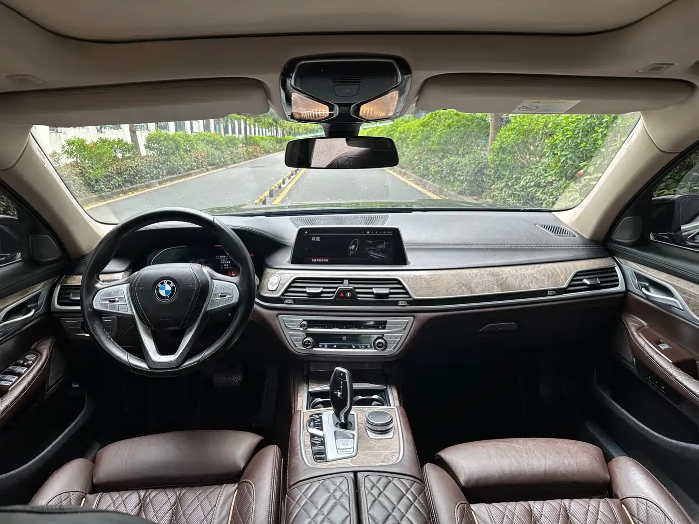 BMW 7 Series 2022 2021 Model 740Li Leading M Sport Package