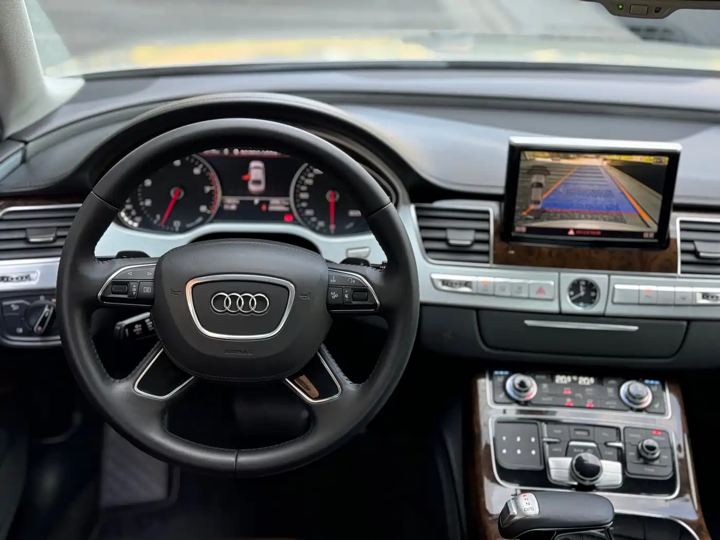 Audi A8 2014 A8L 45 TFSI quattro Luxury фото 21