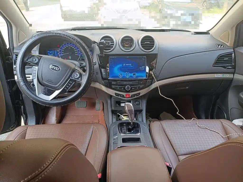 BYD S7 2015 2015 2.0T Upgrade Automatic Premium