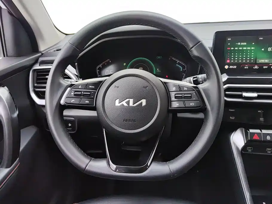 Фото 15 - Kia Sportage