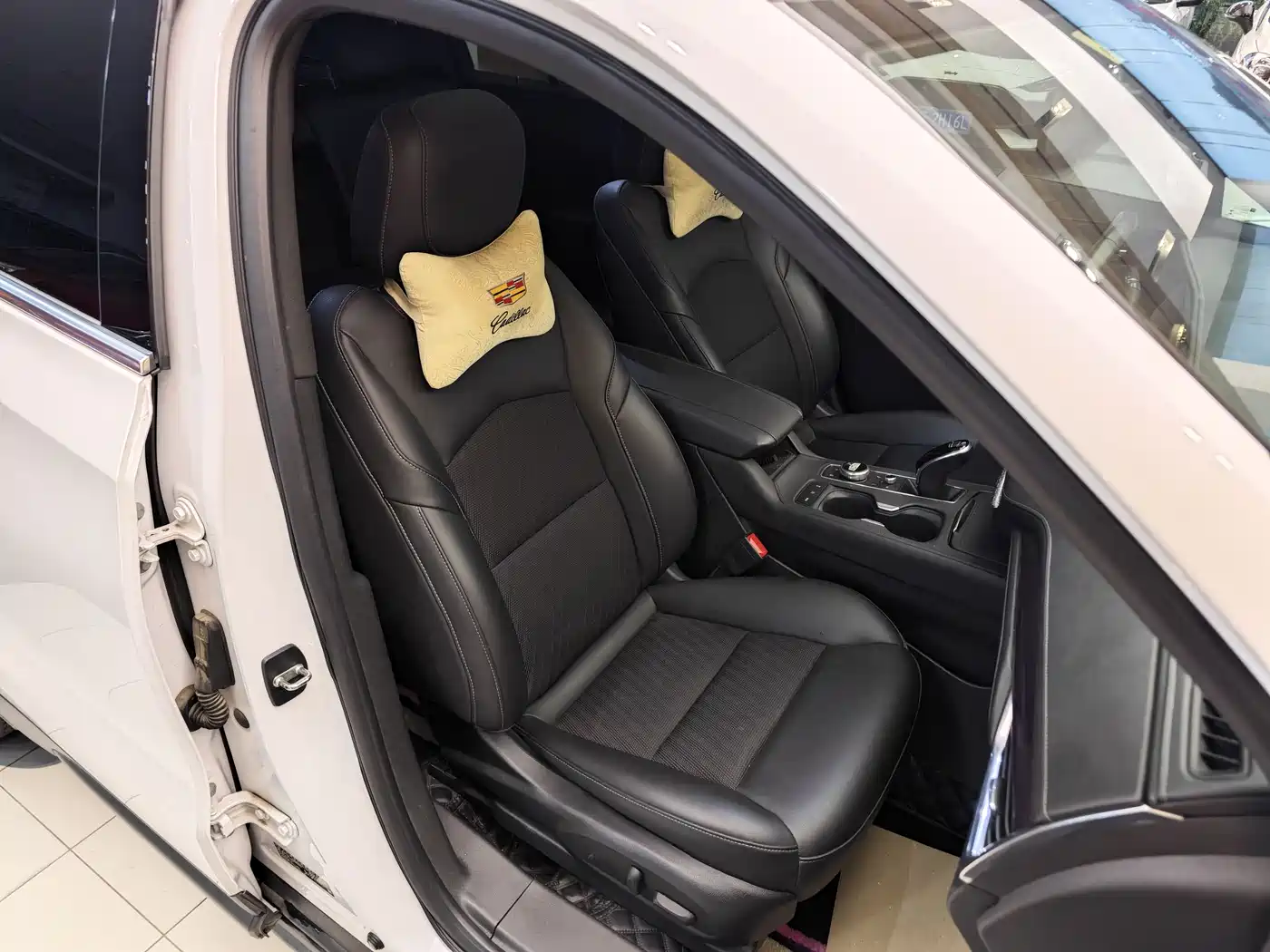 Cadillac XT4 2020 28T 2WD Technology фото 34