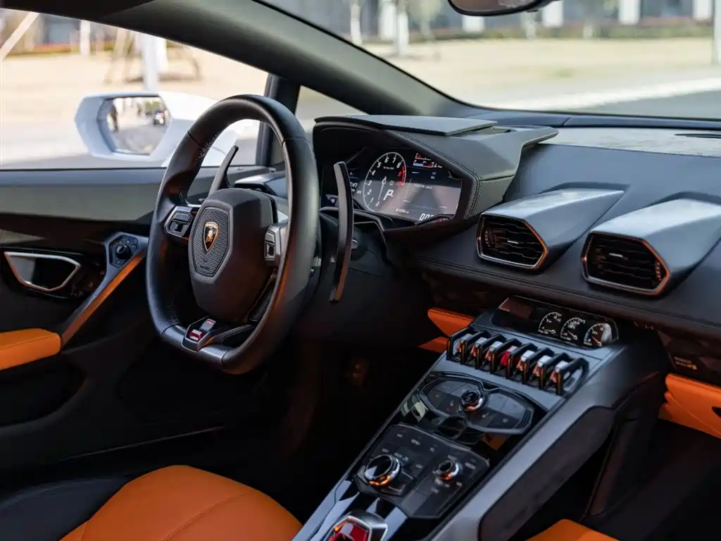 Lamborghini Huracán 2014 LP 610-4 фото 11