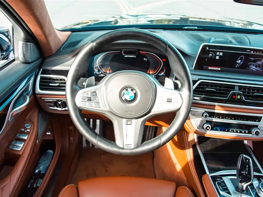 BMW 7 Series 2019 740Li xDrive Executive M Sport Package фото 20