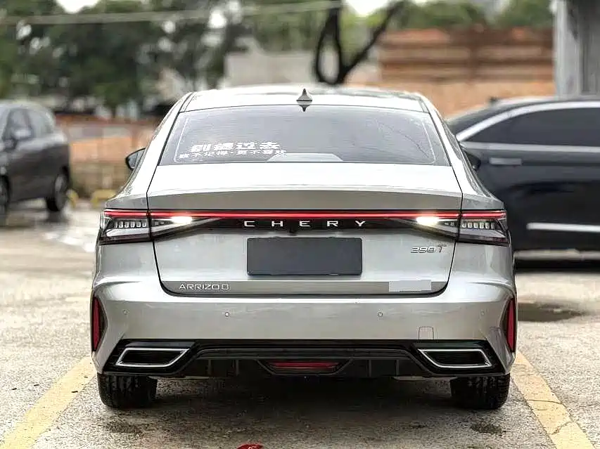 CHERY ARRIZO 8