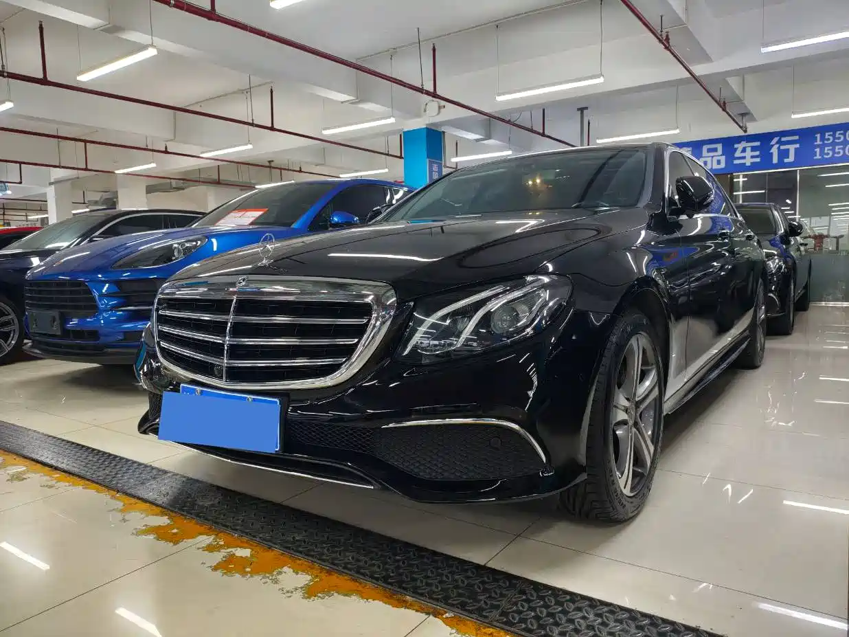 Mercedes-Benz E-Class 2019 E 300 L Fashion