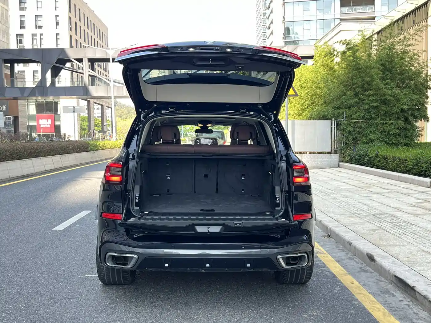 BMW X5 (Import) 2020 xDrive40i M Sport Package фото 8