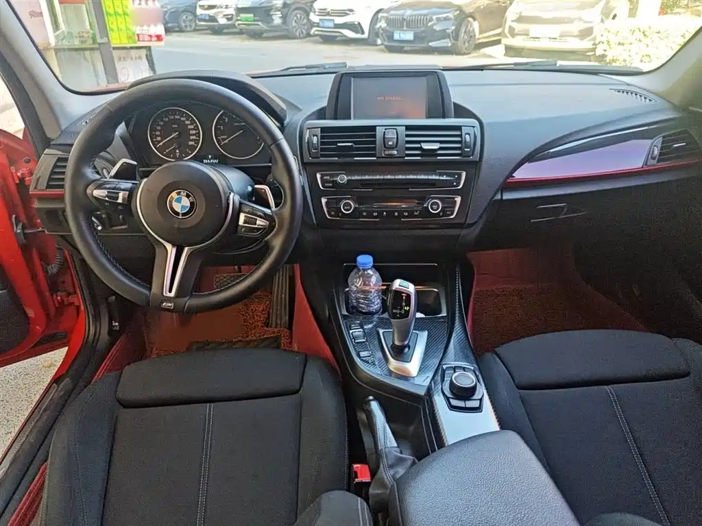 BMW 1 Series (Import) 2013 Facelift 118i Sport Model фото 12