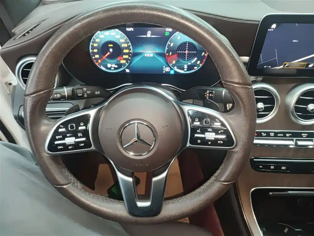 Mercedes-Benz GLC 2022 Facelift II GLC 260 L 4MATIC Luxury фото 11