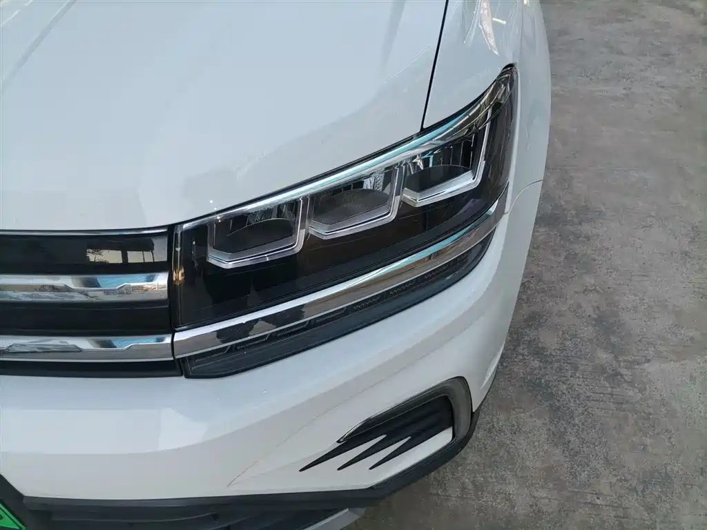Volkswagen Tharu New Energy 2021 Panorama Premium Edition фото 15