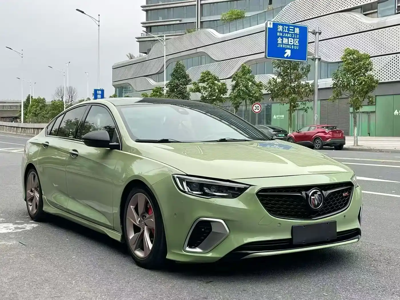 Buick Regal 2019 GS 28T Premium China VI фото 3