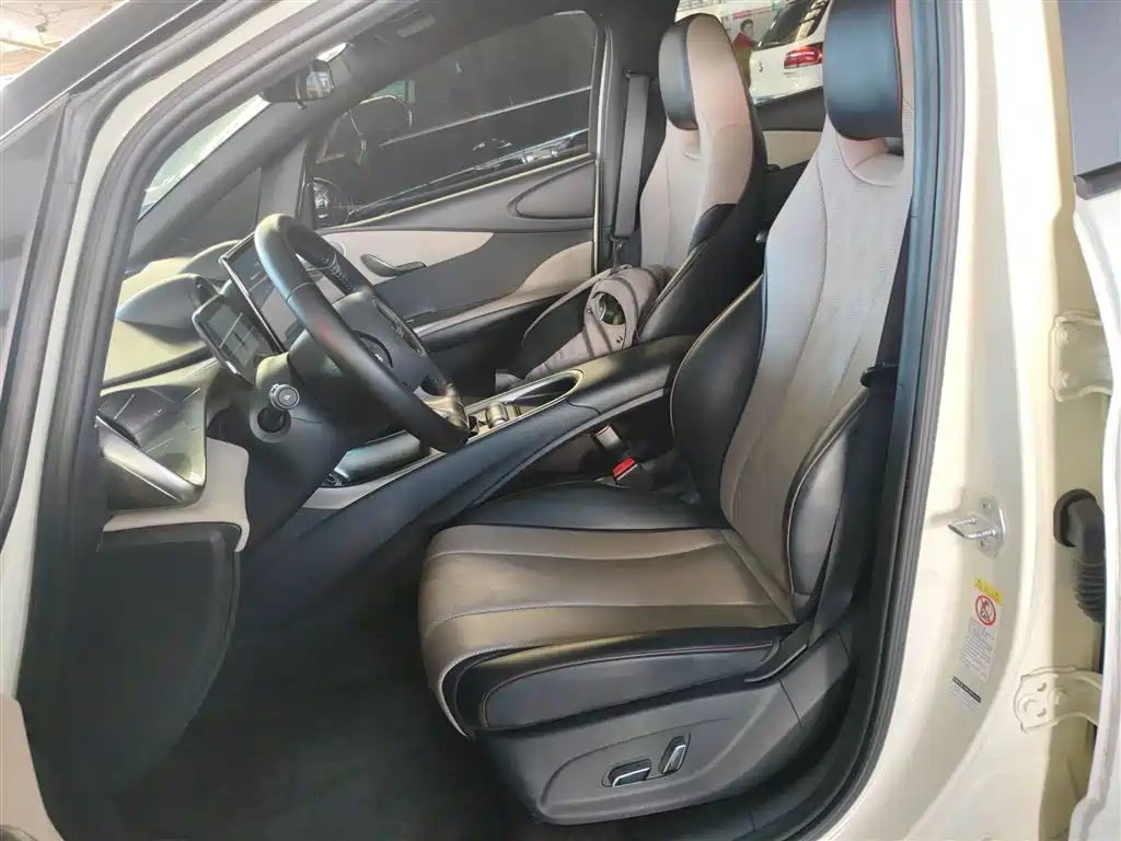 BYD Dolphin 2023 420km Fashion Edition фото 15