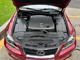Фото 15 - Lexus IS