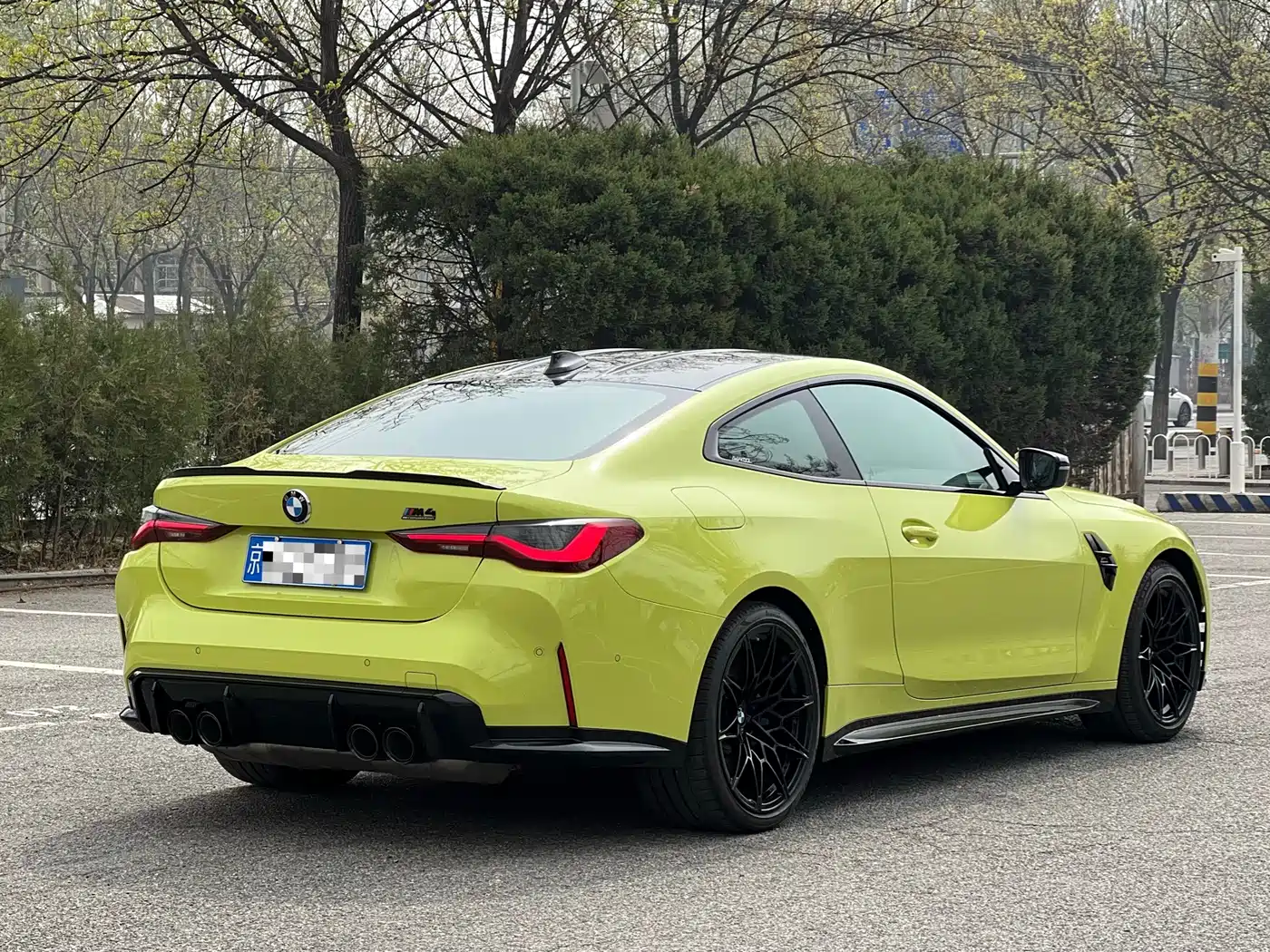 BMW M4