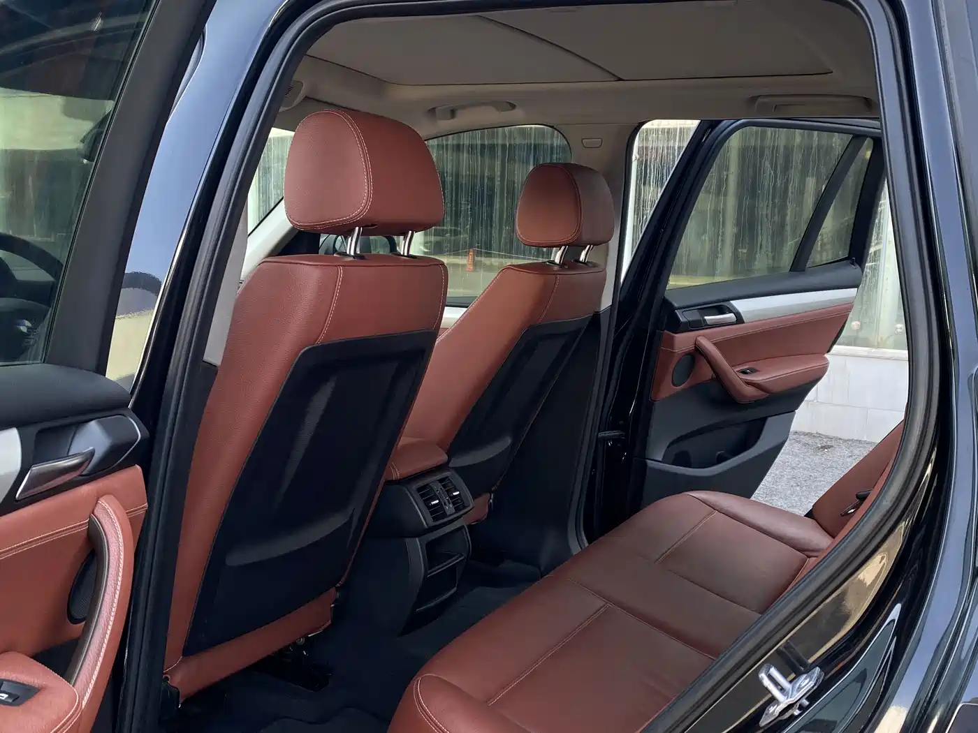 Photo 9 - BMW X3 (Import)
