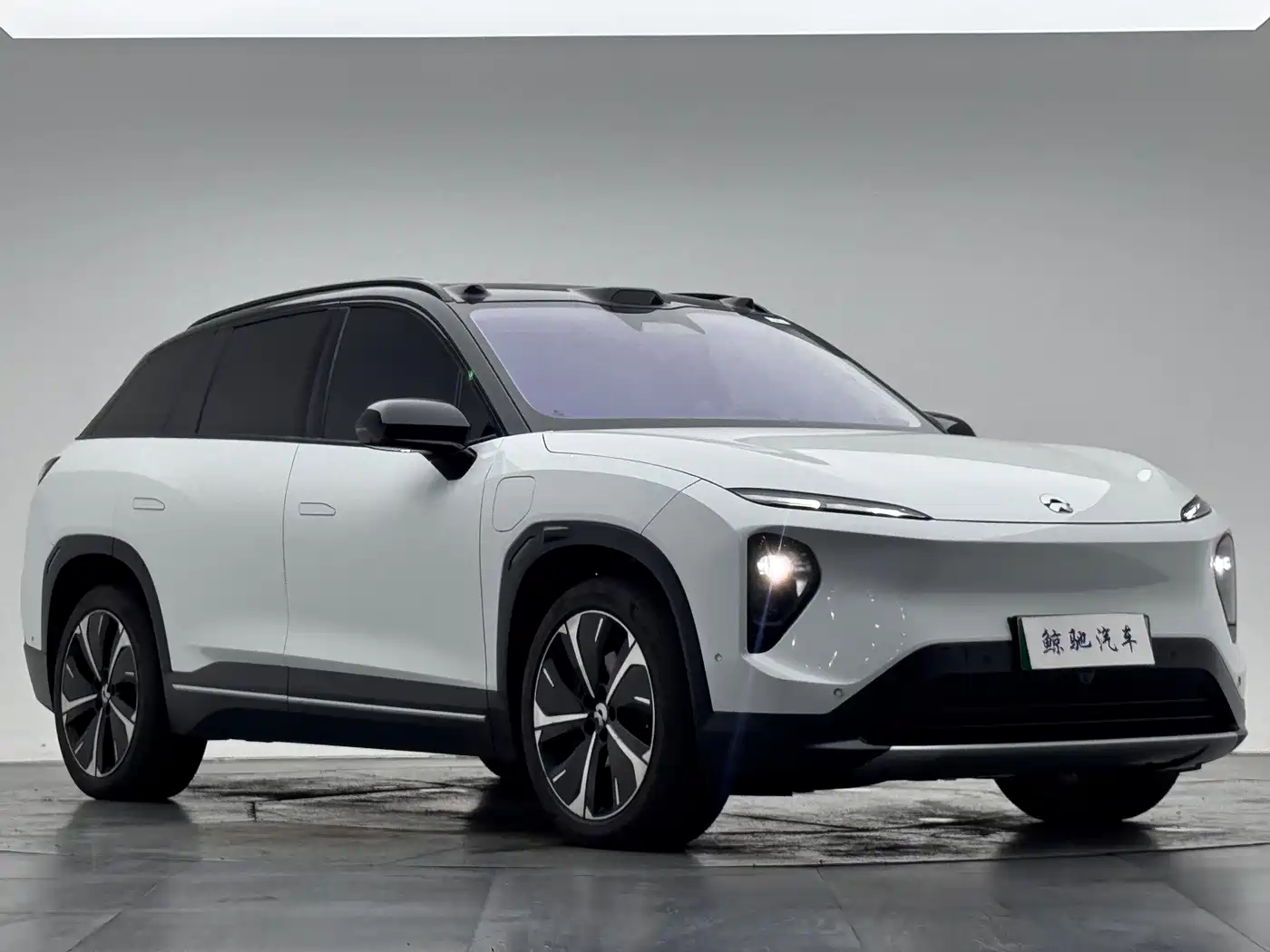 2024 NIO ES7