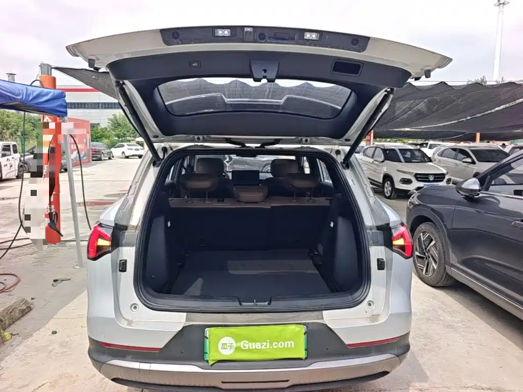 Wuling Motors Wuling Xingguang S 2026 2024 510km Flagship Model