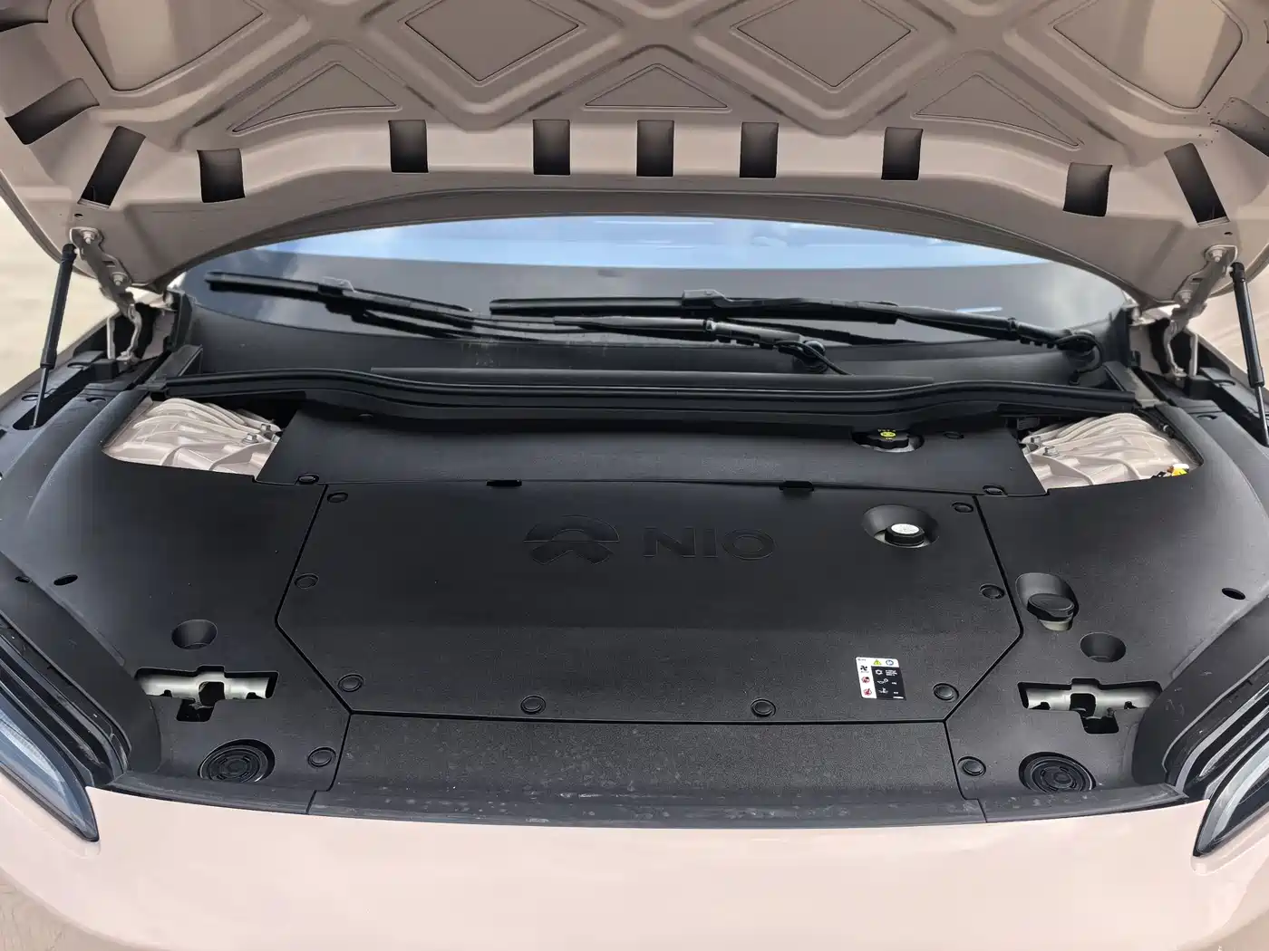 NIO ET5 2023 2022 75kWh
