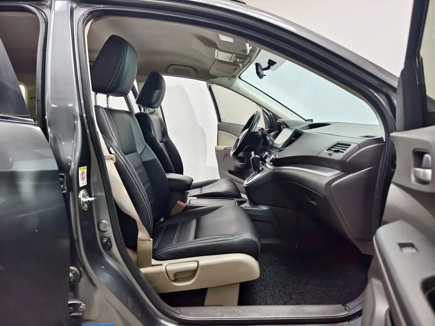 Фото 13 - Honda CR-V