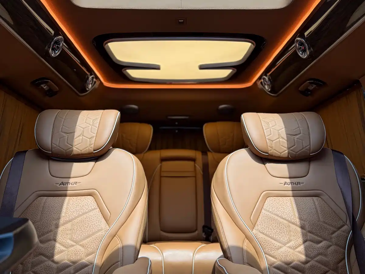 MERCEDES-BENZ V CLASS