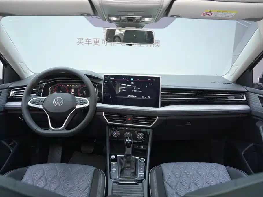 Volkswagen Sagitar 2023 300TSI DSG Surpassing Edition фото 19