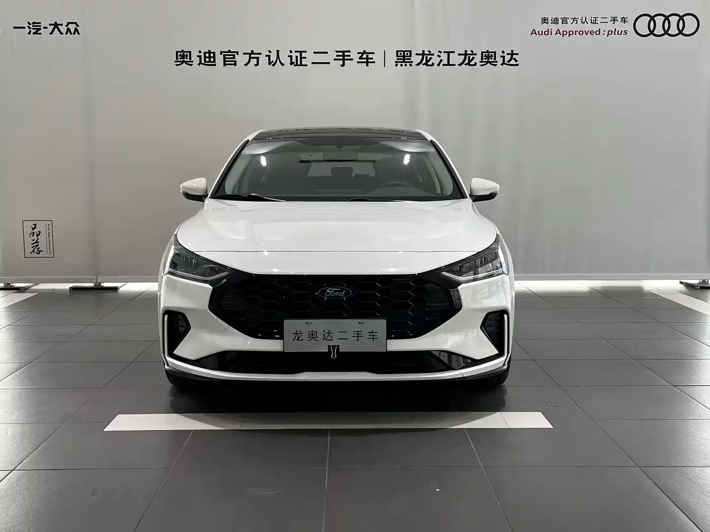 Ford Focus 2022 Hatchback EcoBoost 180 Auto Speed Edition фото 2
