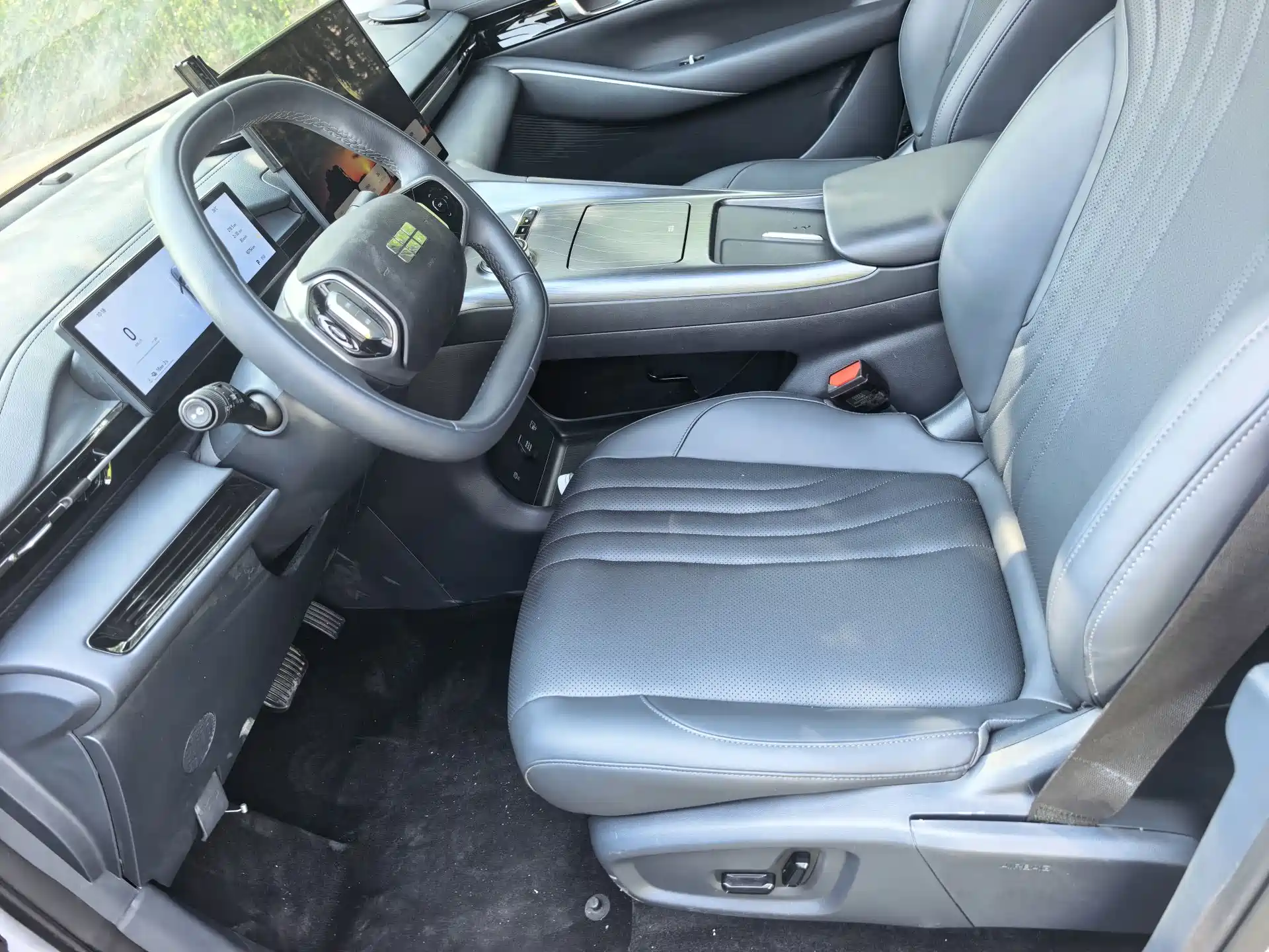 Фото 4 - Geely Galaxy Galaxy E5
