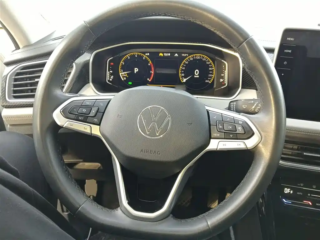 Volkswagen Tayron 2023 300TSI 2WD Luxury Plus Advanced Edition фото 11
