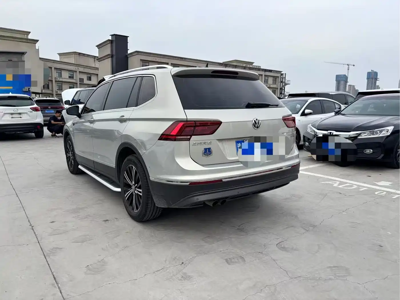 Volkswagen Tiguan L 2017 330TSI Automatic 2WD Flagship Edition фото 6