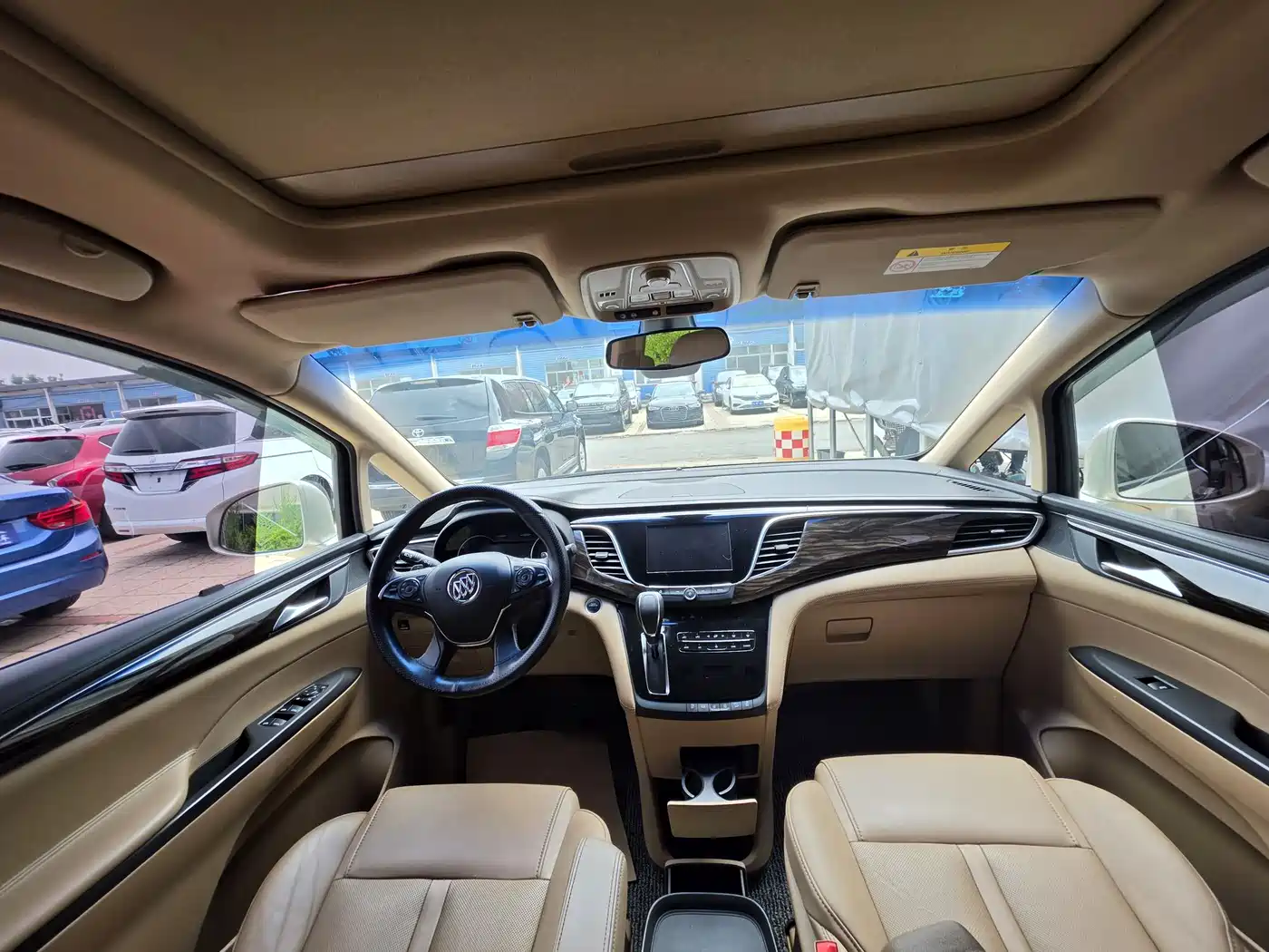 Buick GL8 2017 ES 28T Luxury China V фото 5