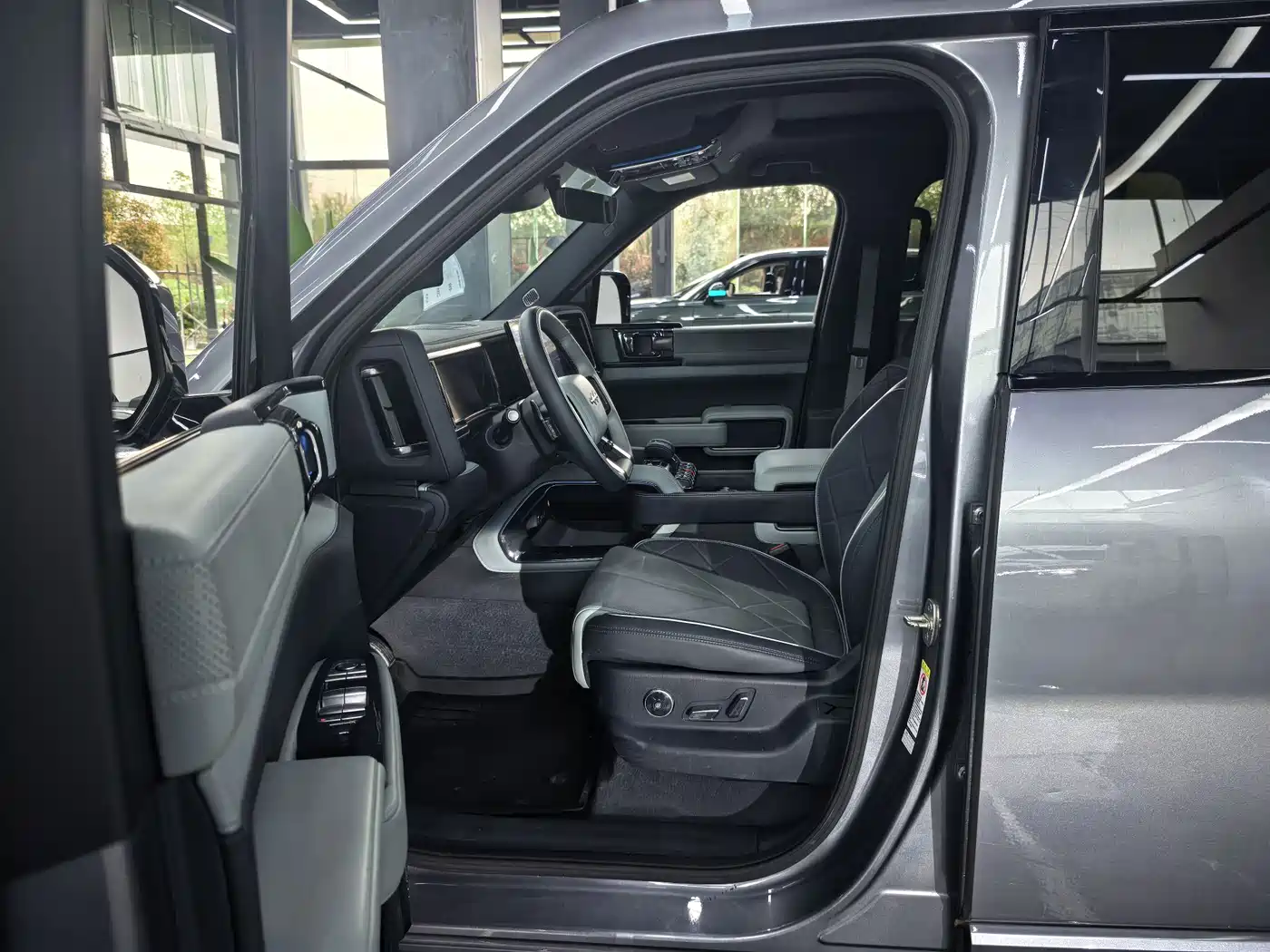 FANG CHENG BAO LEOPARD 5