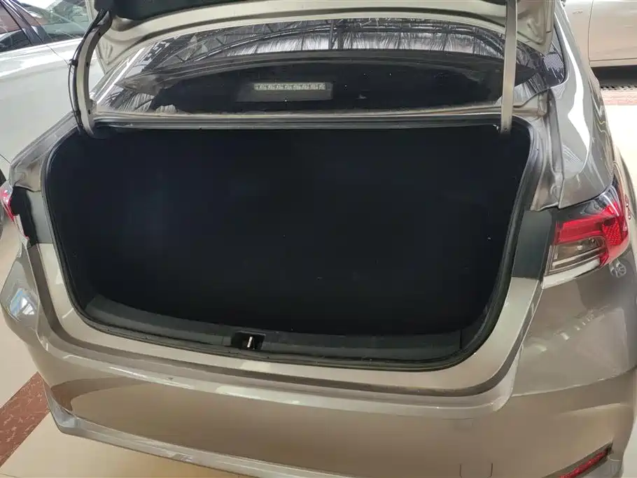 Toyota Corolla 2022 1.2T S-CVT Pioneer PLUS Edition фото 4